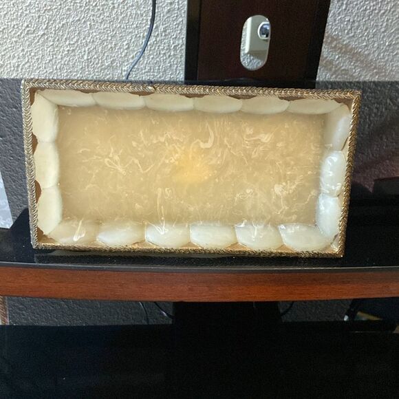 Vintage Elegant Gold and Cream Decorative Tray - Picture 11 of 12